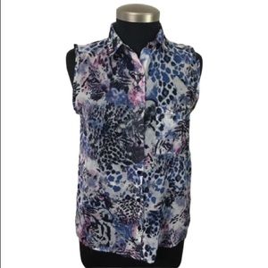 TRAMP Sleeveless Button Down Printed Top Size Small